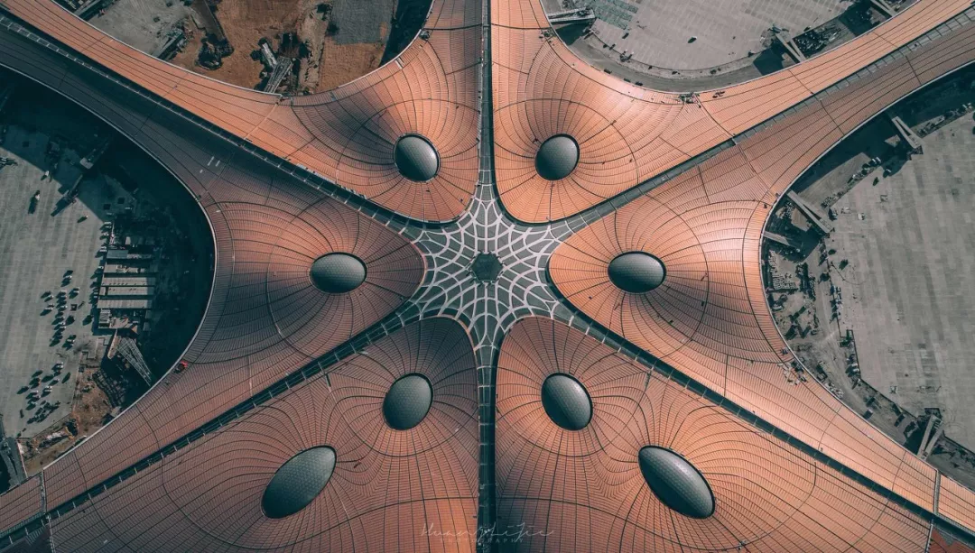 一篇文章告訴你被刷屏了的北京大興國(guó)際機(jī)場(chǎng)到底有多牛?(圖9)